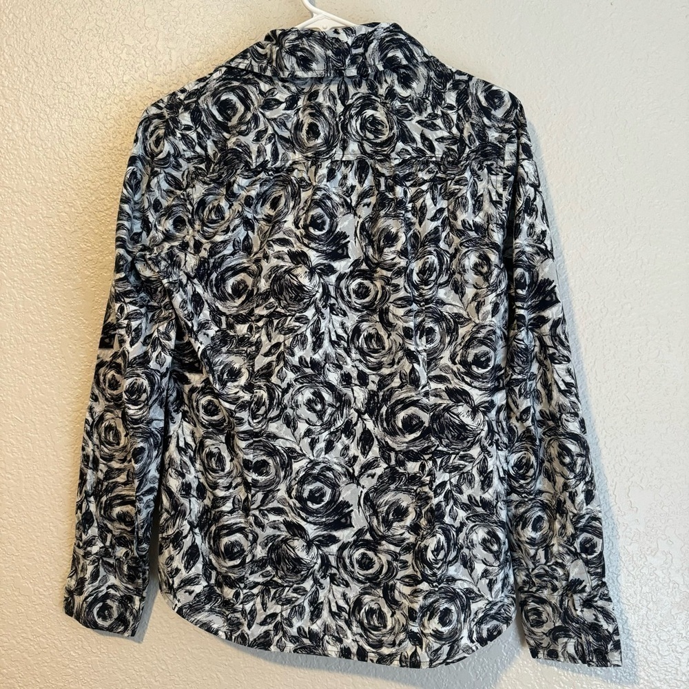 Talbots Floral Rose Button Up - Picture 3 of 9